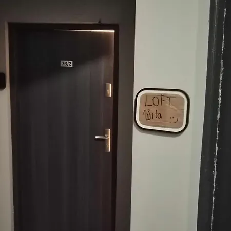 Loft Gdanska 46 Parking Gratis アパート ウッチ